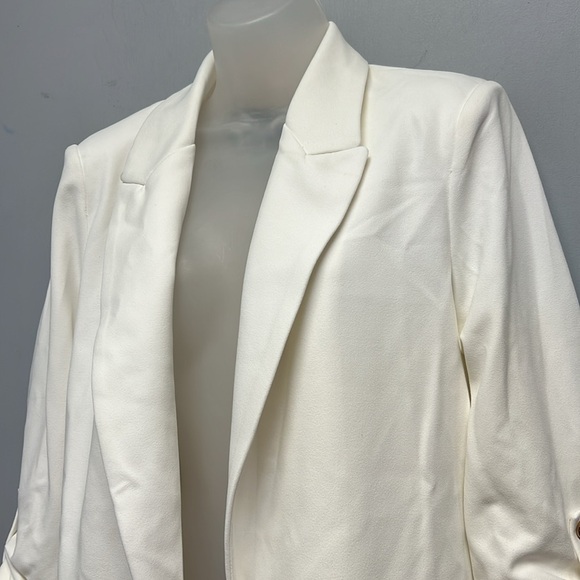 NWT Deluc Women’s White Ruched Convertible Sleeve Blazer Size Small - Picture 2 of 11